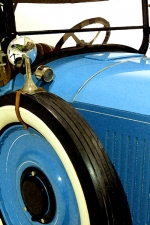 AUTO-2.jpg
